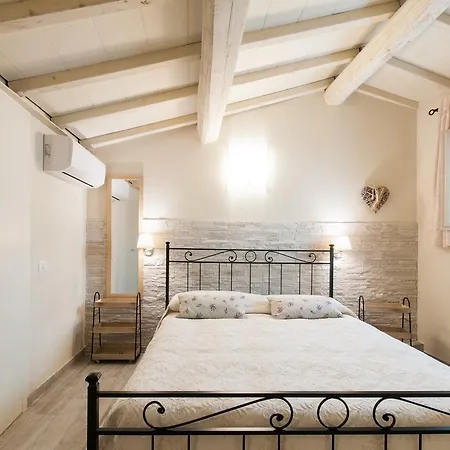 Il Lavandeto - In The Agroturismo Siena